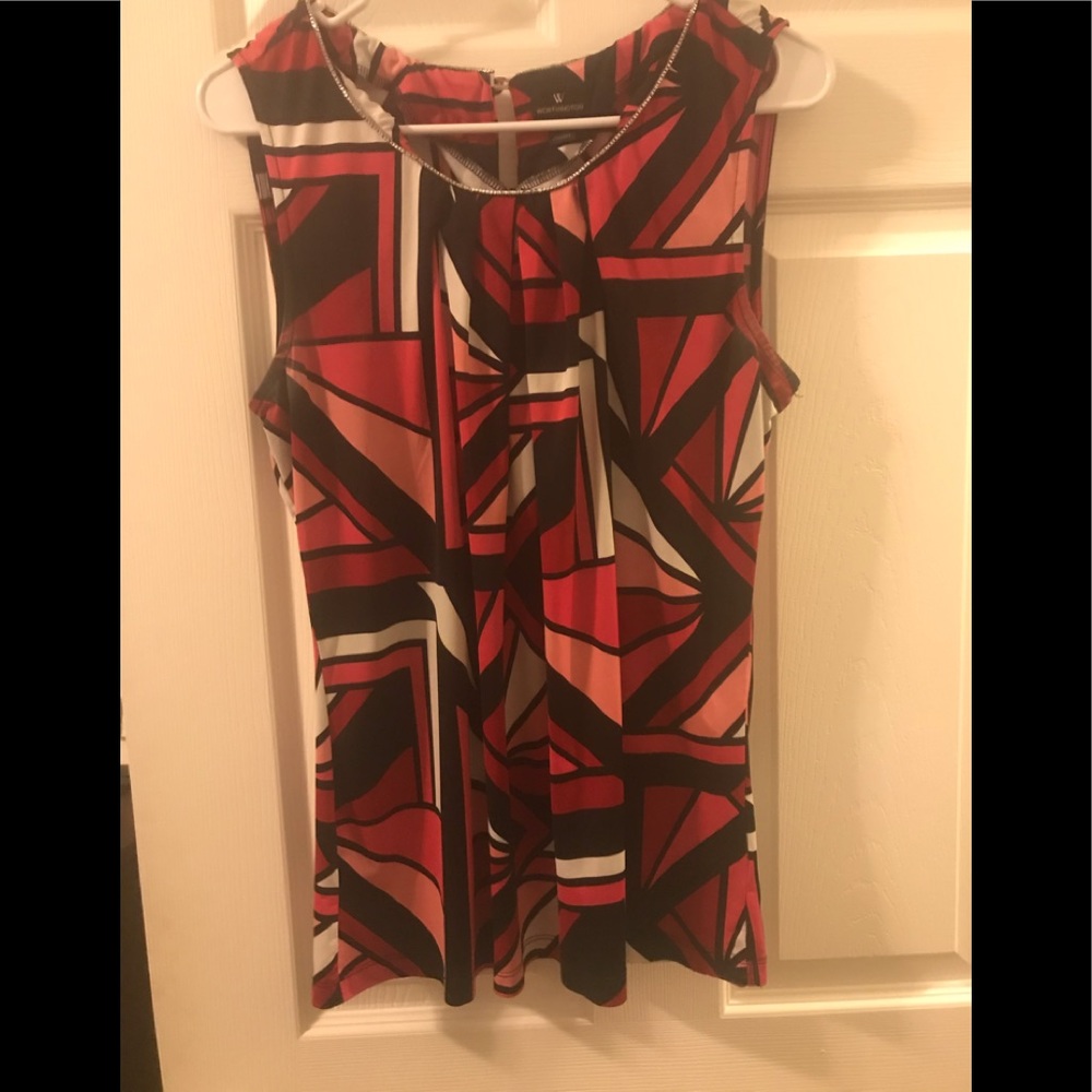 Geometric color sleeveless top